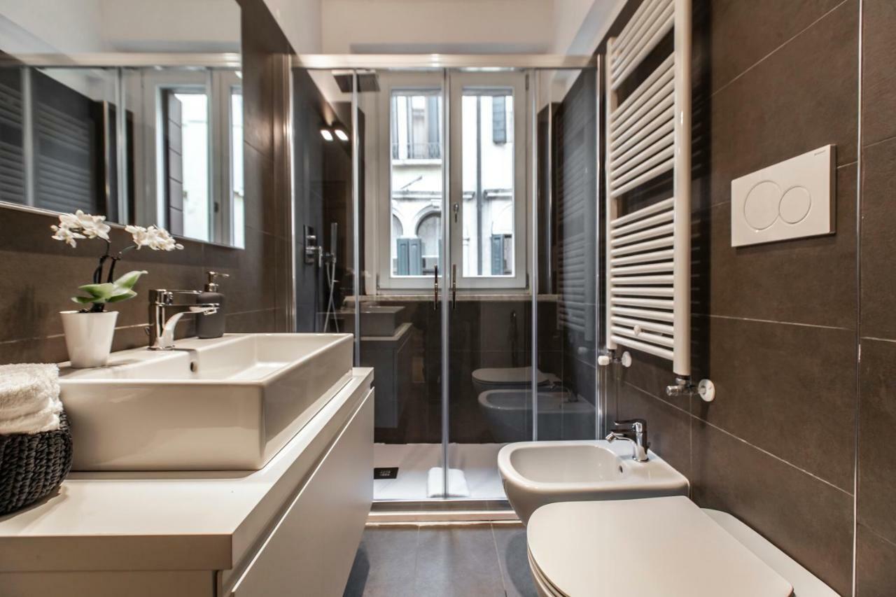 Rialto Canal View Deluxe R&R Διαμέρισμα Βενετία Εξωτερικό φωτογραφία
